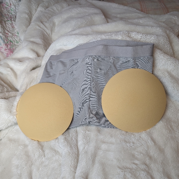 Men's discreet realistic bum booster! - Picture 4 of 7